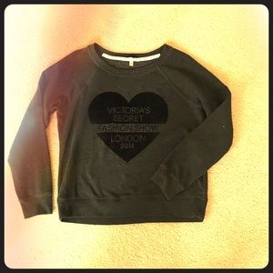 VS Fashion Show Sweatshirt